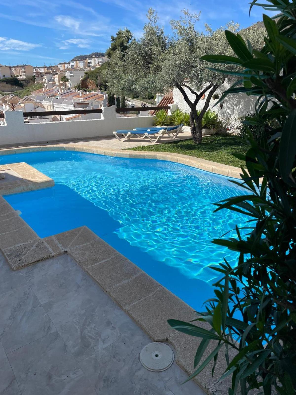 Vila Naricha 1 Menyber Nerja Exteriér fotografie