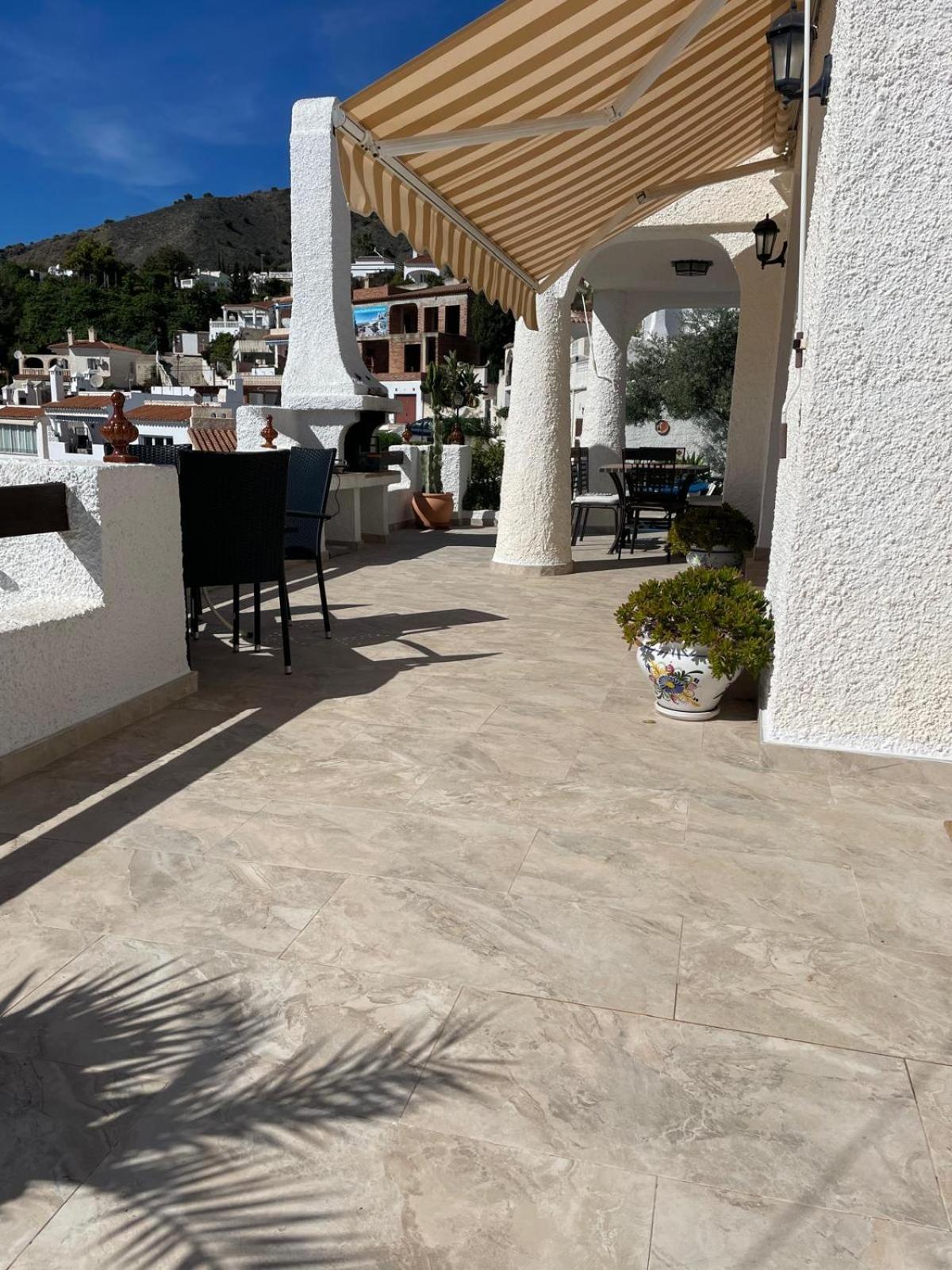 Vila Naricha 1 Menyber Nerja Exteriér fotografie